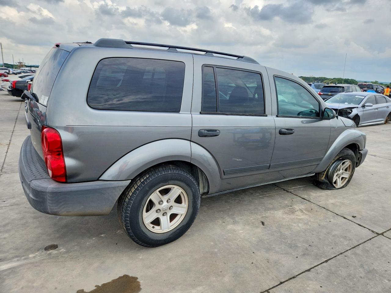 2006 DODGE DURANGO SXT photo 5