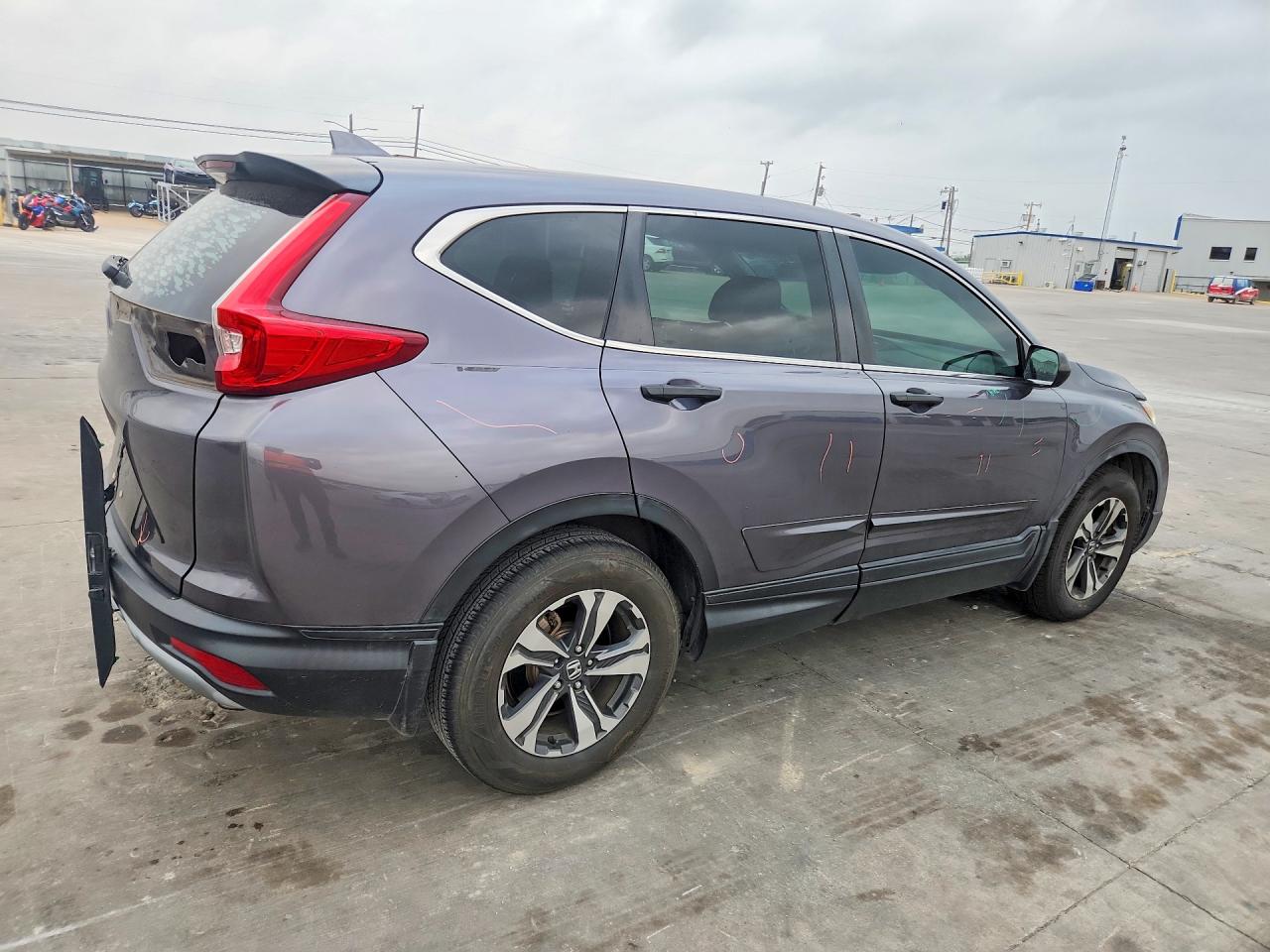 2018 HONDA CR-V LX photo 5