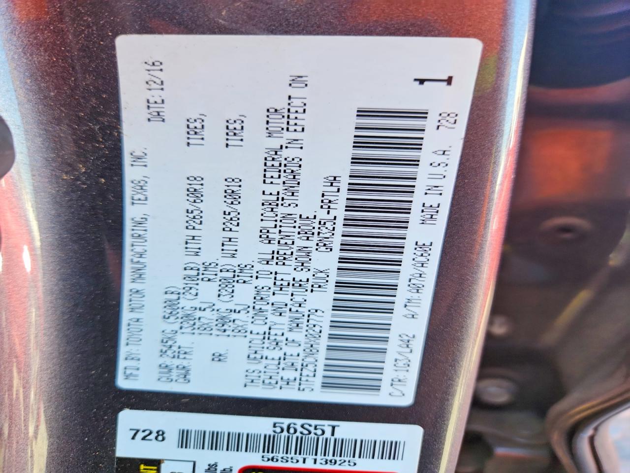 2017 TOYOTA TACOMA LIMITED photo 25