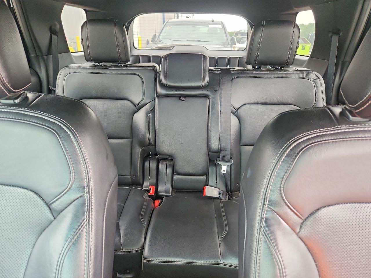 2016 FORD EXPLORER LIMITED photo 28