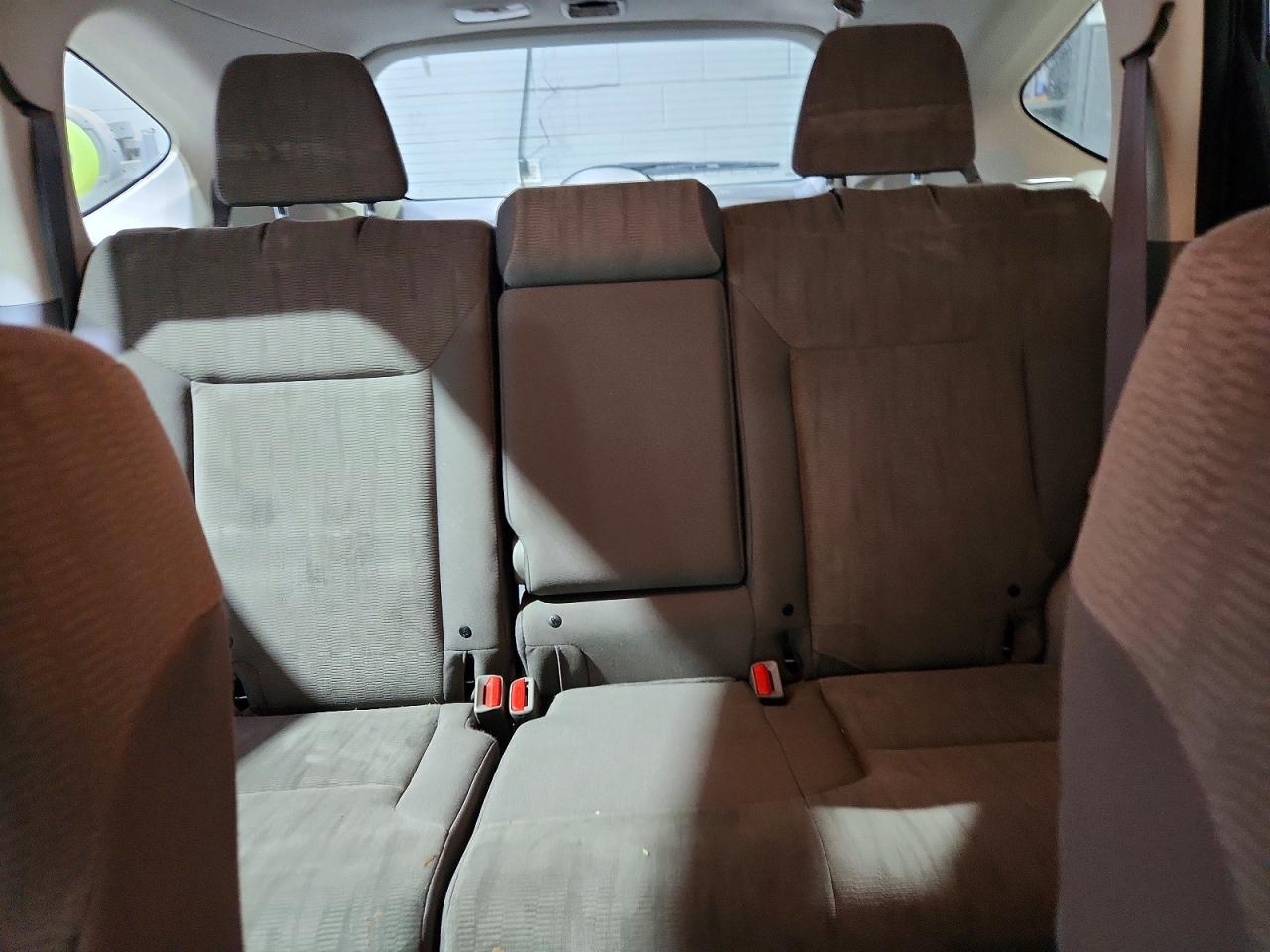 2012 HONDA CR-V LX photo 28