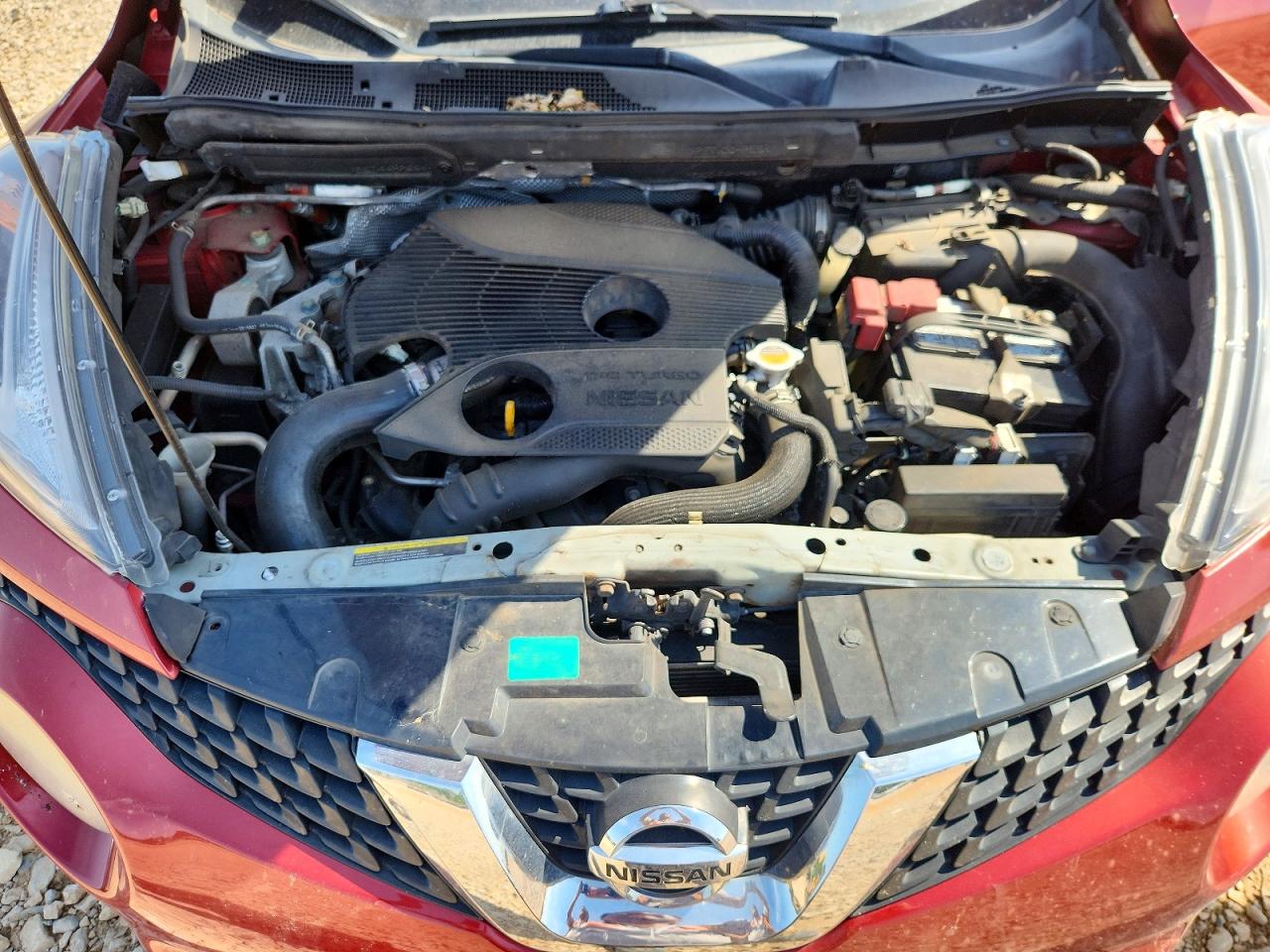 2015 NISSAN JUKE SV photo 23