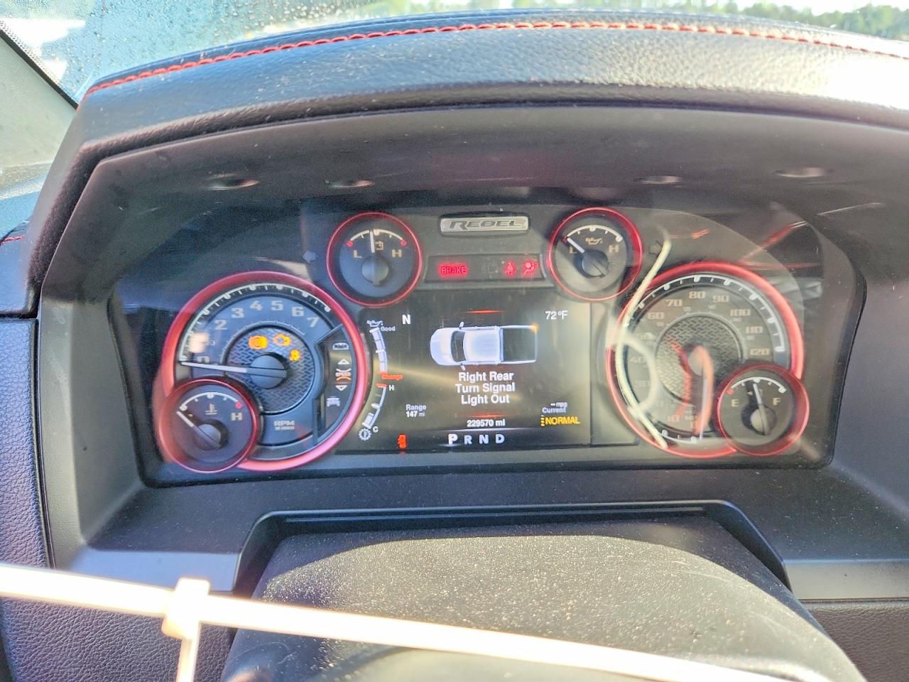 2015 RAM 1500 REBEL photo 17