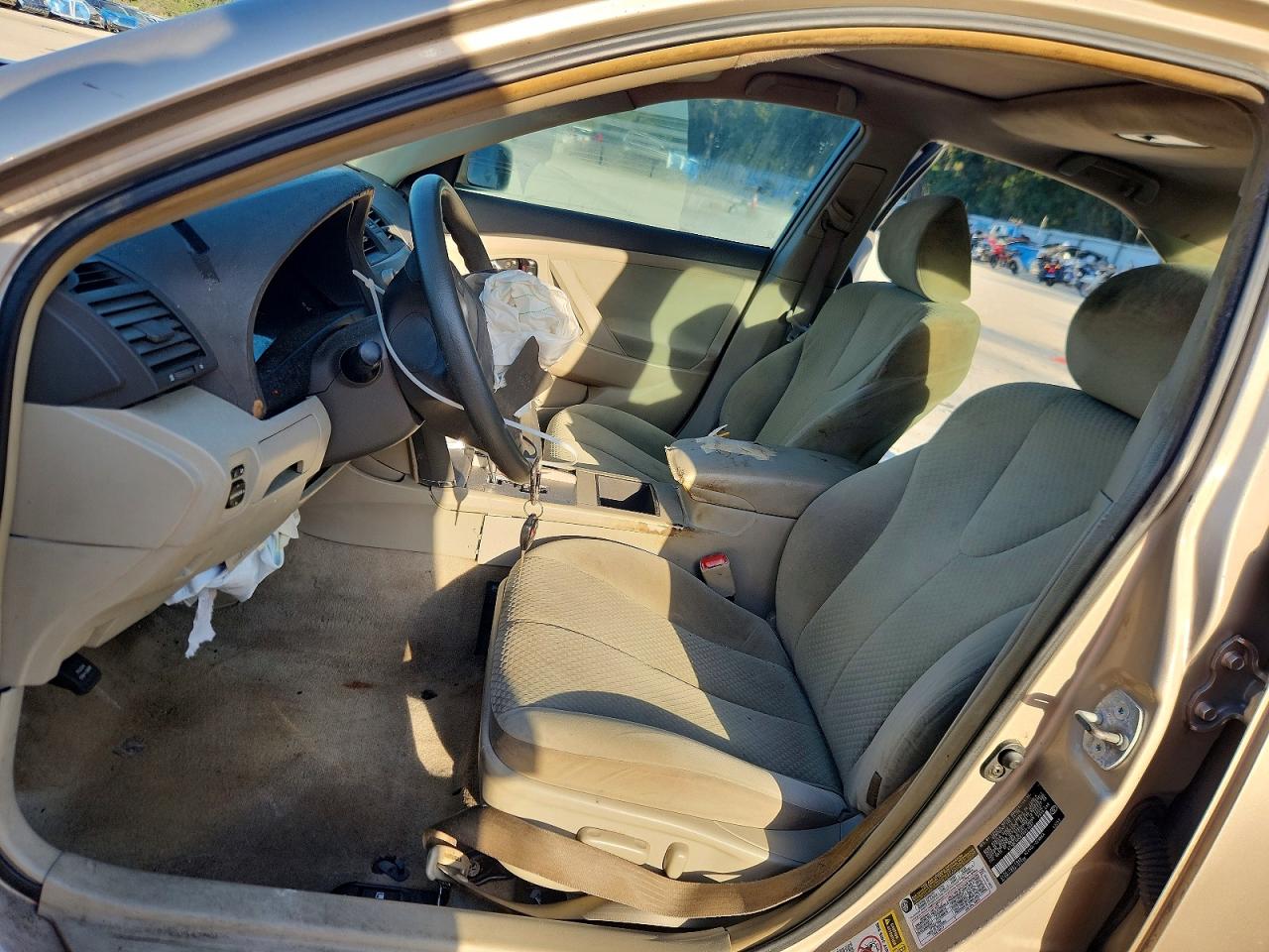 2007 TOYOTA CAMRY LE photo 13