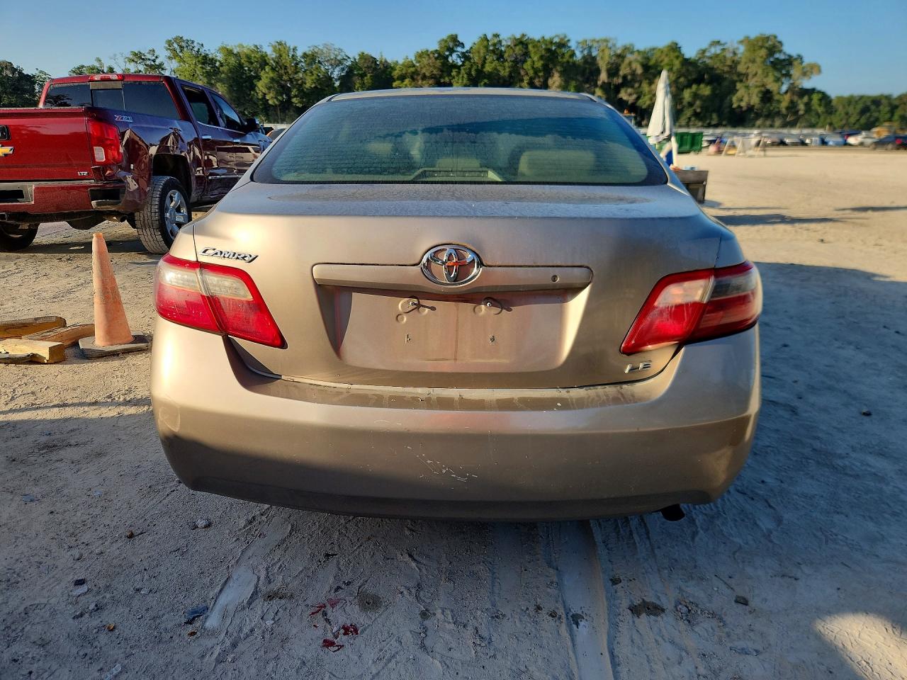 2007 TOYOTA CAMRY LE photo 11