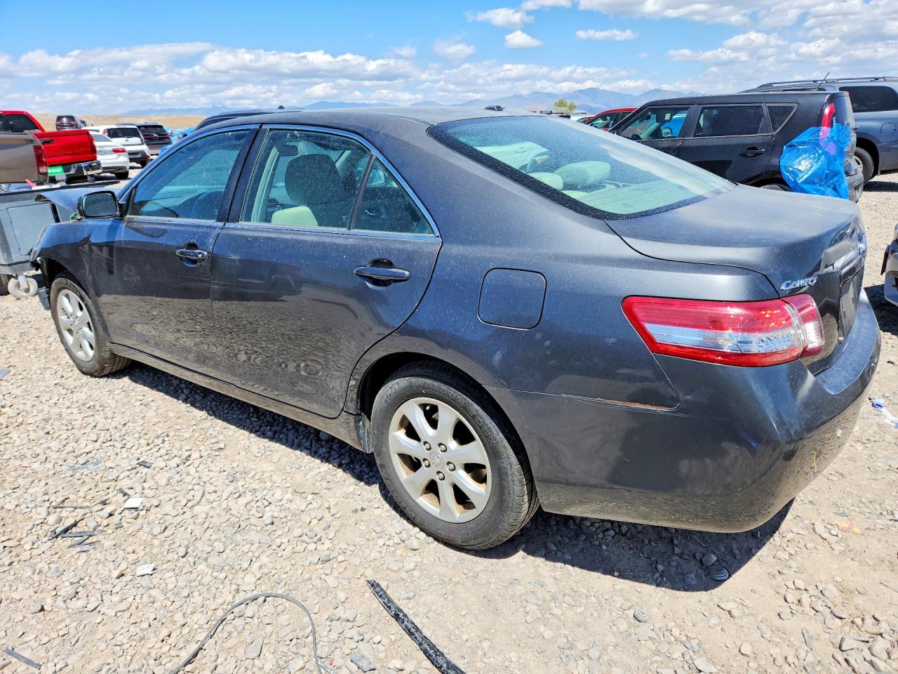 2010 TOYOTA CAMRY LE photo 2