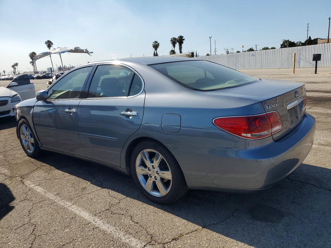 2005 LEXUS ES 330 photo 3