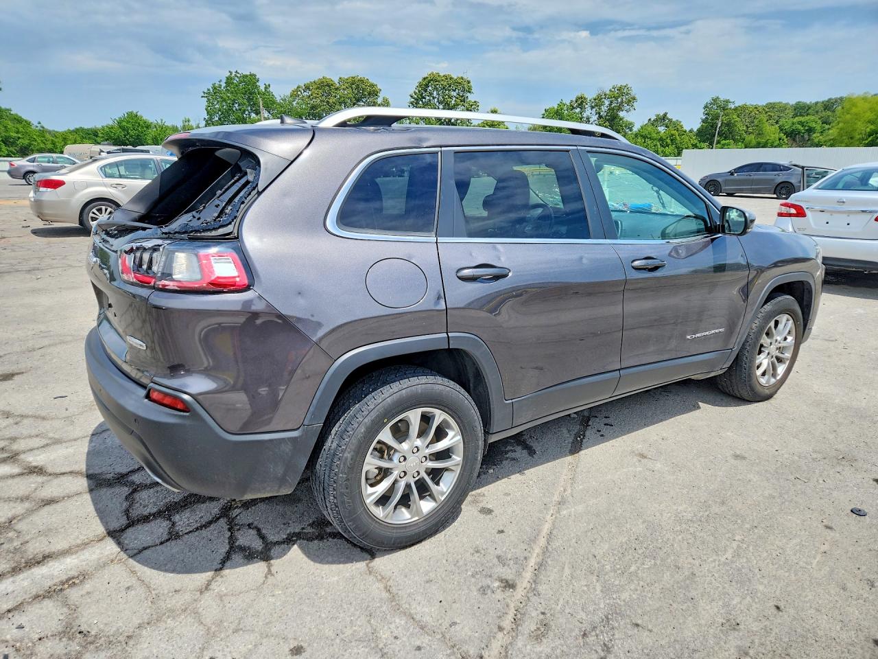 2021 JEEP CHEROKEE LATITUDE LUX photo 7