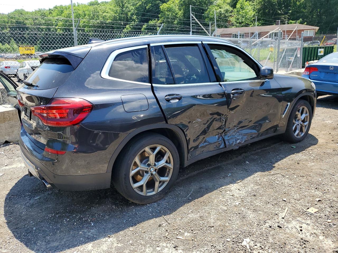 2020 BMW X3 XDRIVE30I photo 3