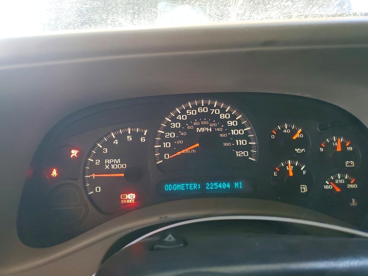 2004 CHEVROLET AVALANCHE K1500 photo 17