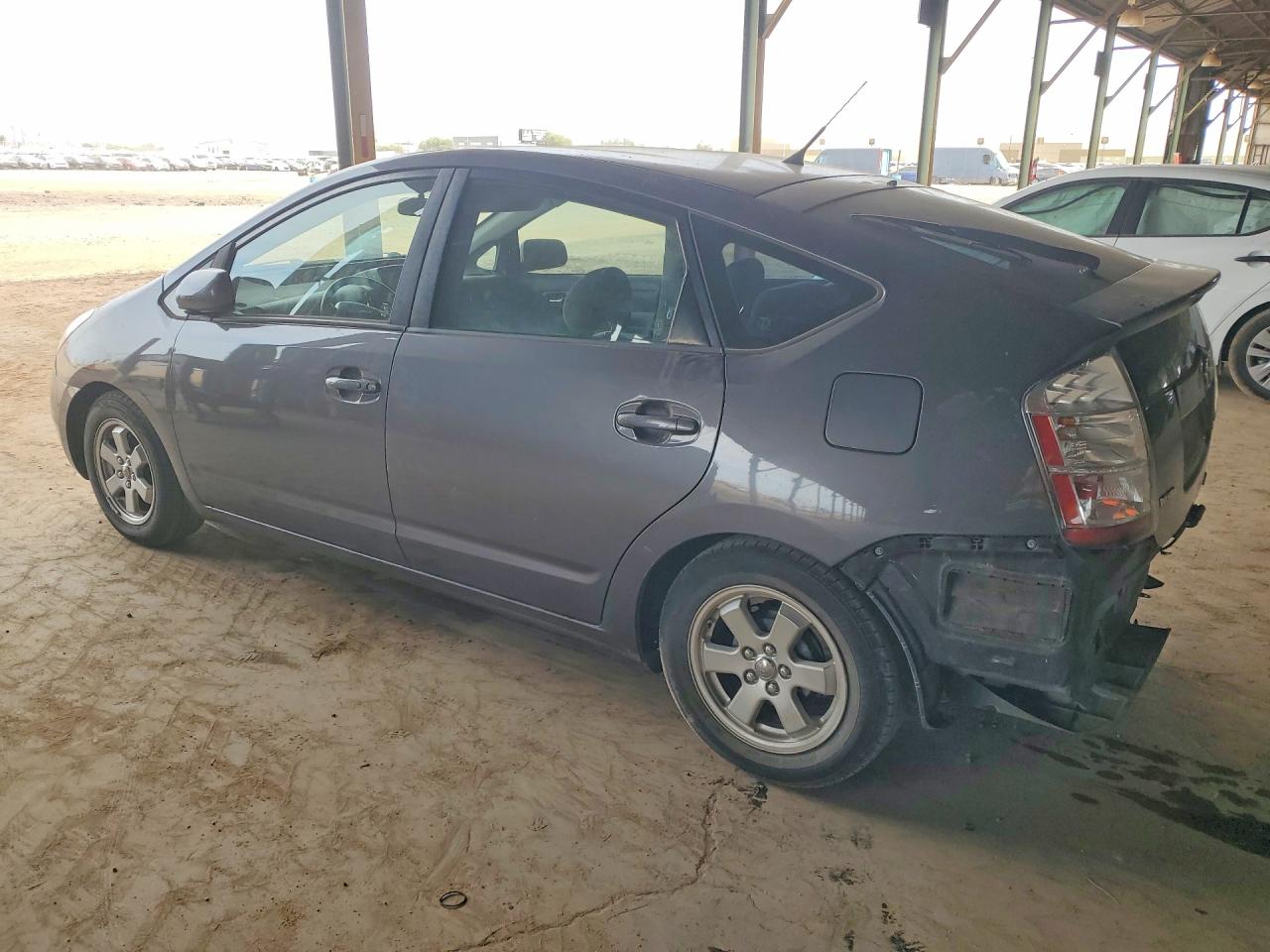 2007 TOYOTA PRIUS BASE photo 4