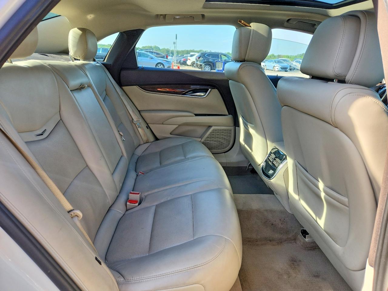 2013 CADILLAC XTS LUXURY COLLECTION photo 28