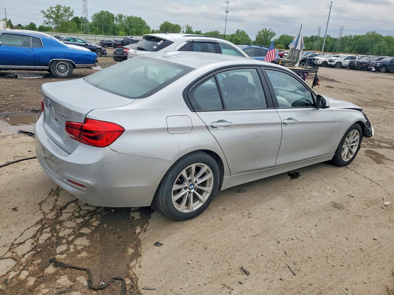2018 BMW 320 XI photo 3