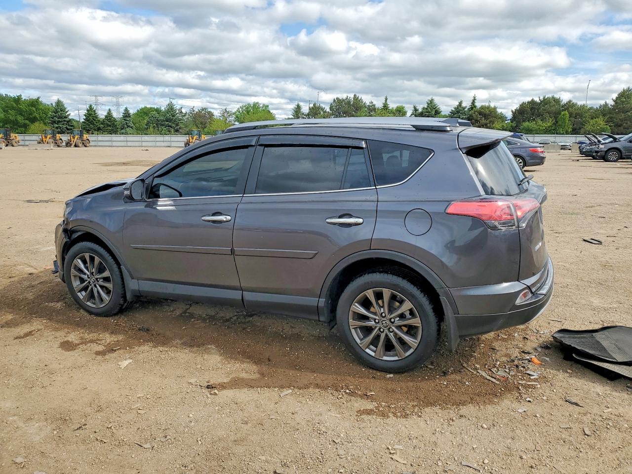 2018 TOYOTA RAV4 LIMITED photo 4