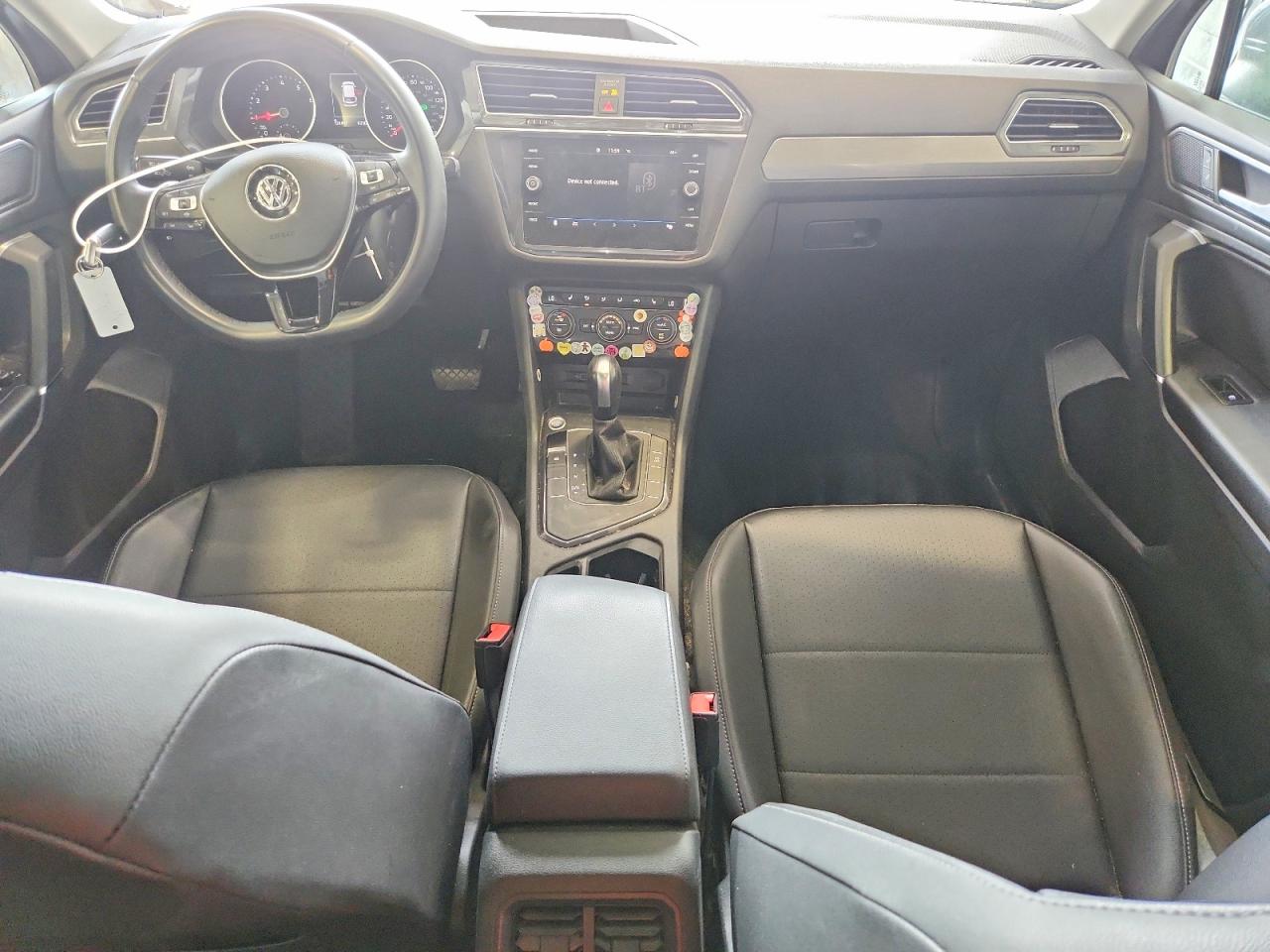 2020 VOLKSWAGEN TIGUAN SE photo 22