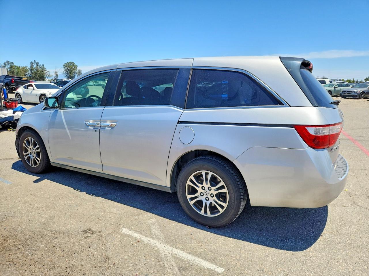 2012 HONDA ODYSSEY EXL photo 3