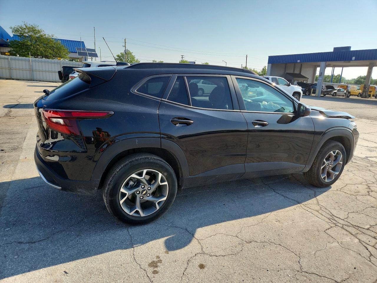 2025 CHEVROLET TRAX 1LT photo 5