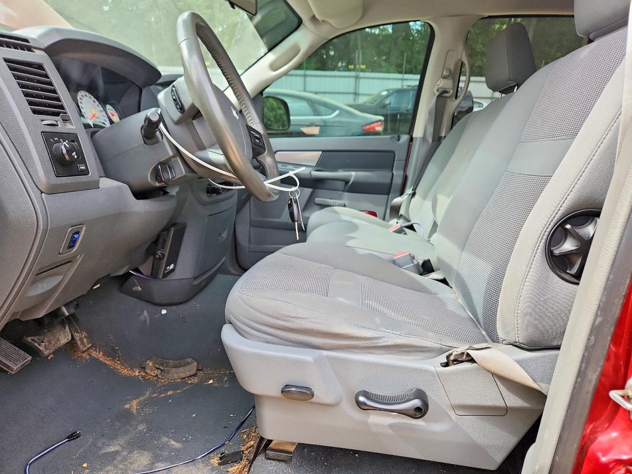 2007 DODGE RAM 1500 ST photo 19
