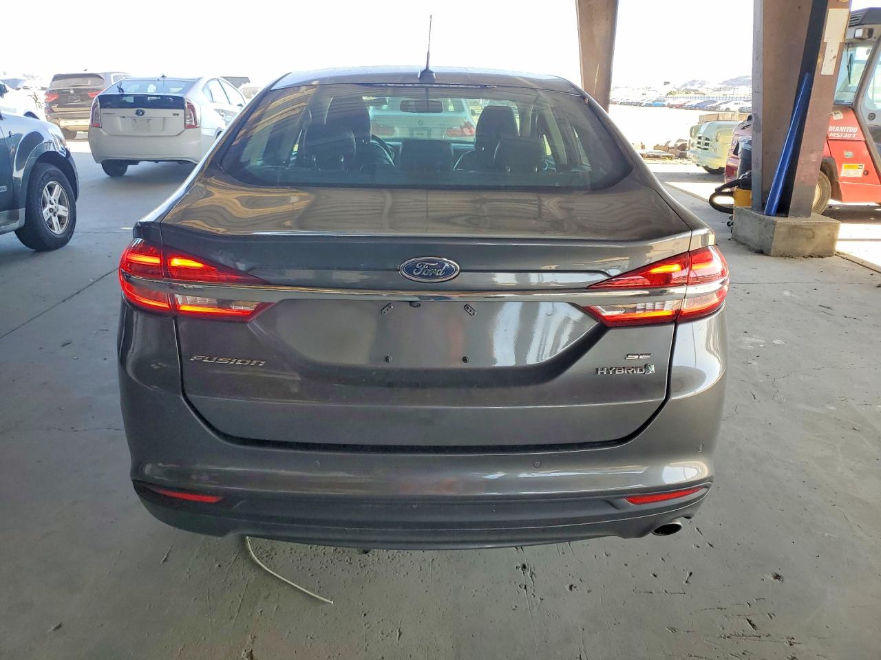 2017 FORD FUSION SE HYBRID photo 11
