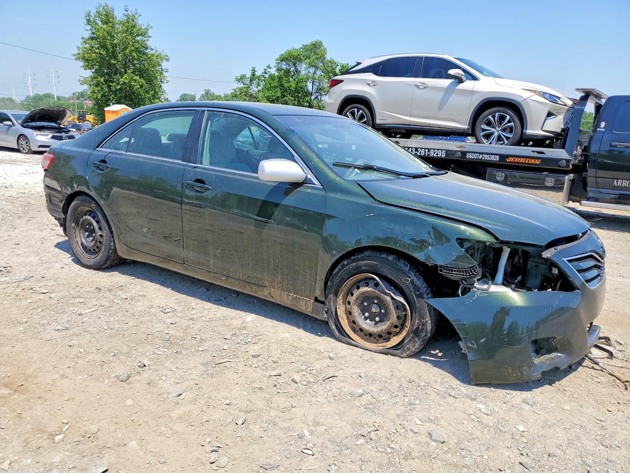 2011 TOYOTA CAMRY LE photo 7