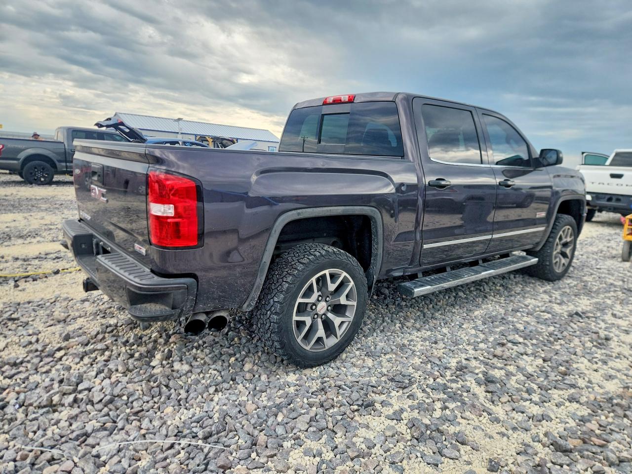 2015 GMC SIERRA K1500 SLT photo 5