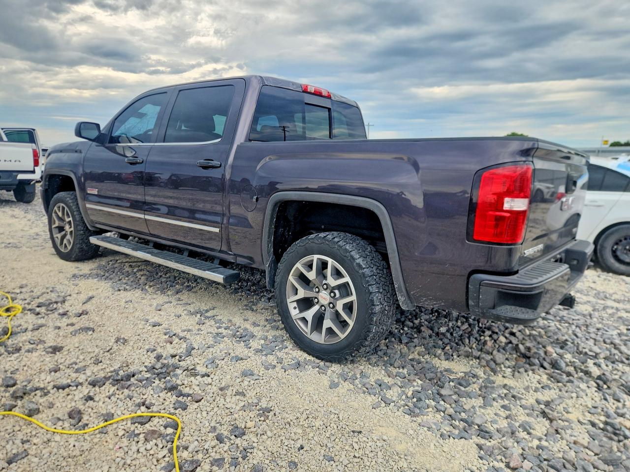 2015 GMC SIERRA K1500 SLT photo 3