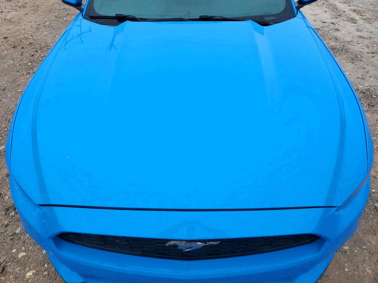 2017 FORD MUSTANG photo 21