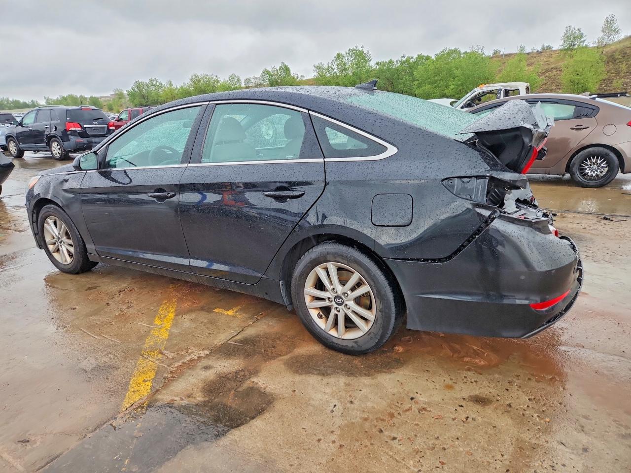 2017 HYUNDAI SONATA SE photo 3