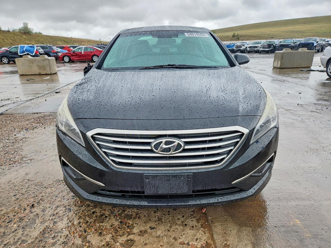 2017 HYUNDAI SONATA SE photo 9