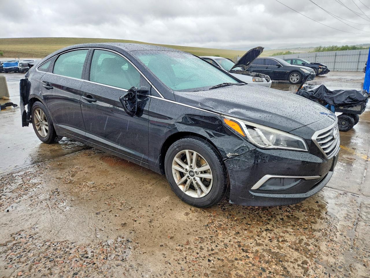 2017 HYUNDAI SONATA SE photo 7