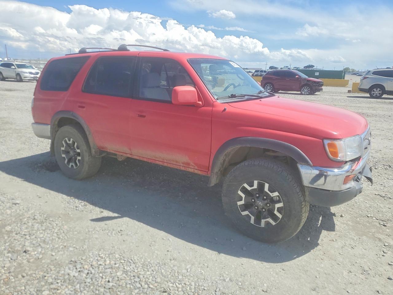 1997 TOYOTA 4RUNNER SR5 photo 7