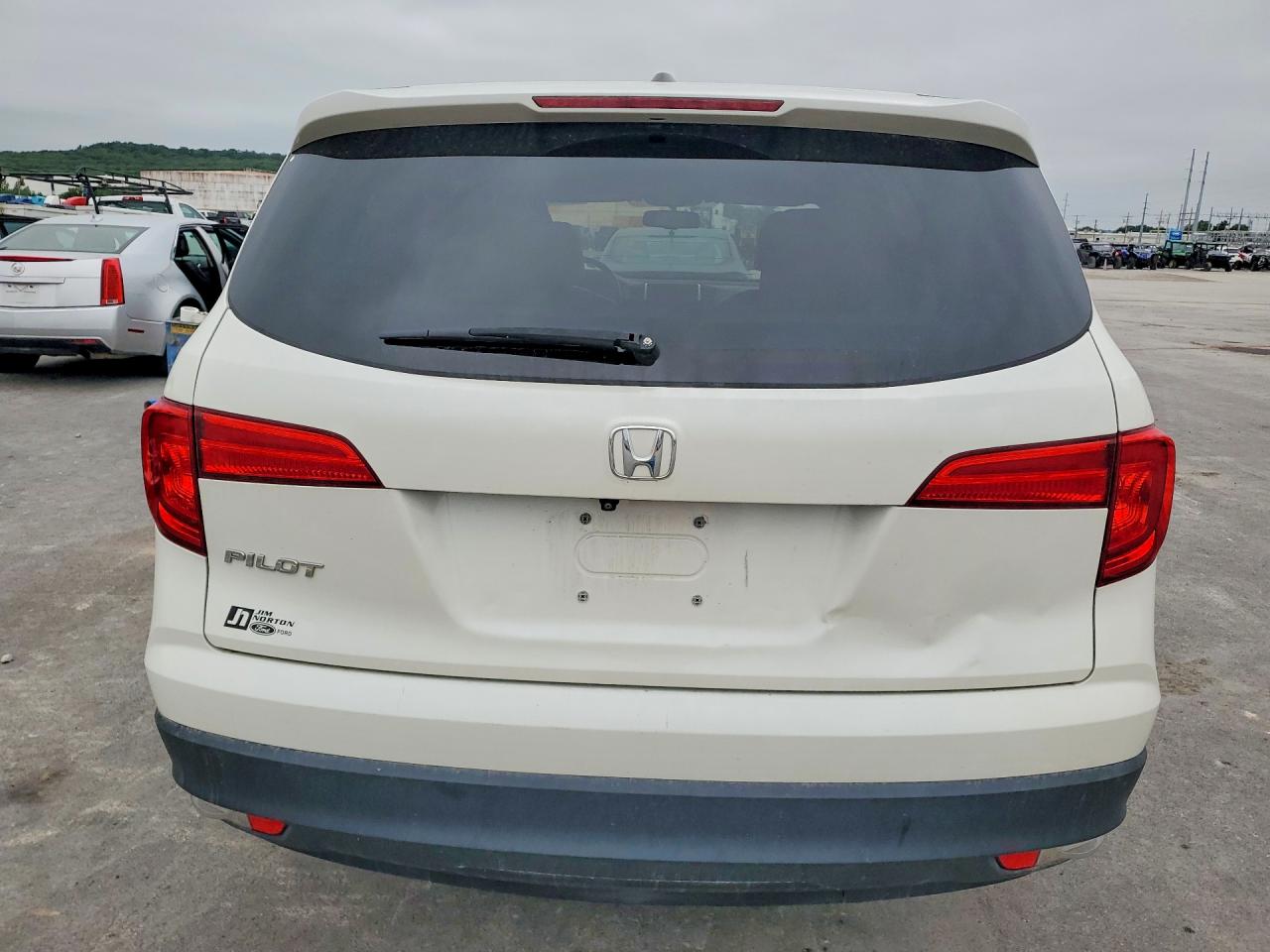 2016 HONDA PILOT EXL photo 16