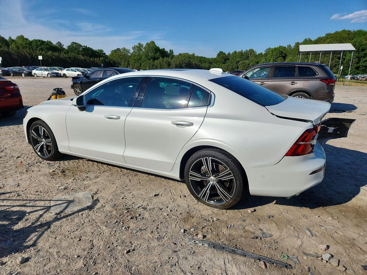 2020 VOLVO S60 T5 INSCRIPTION photo 3