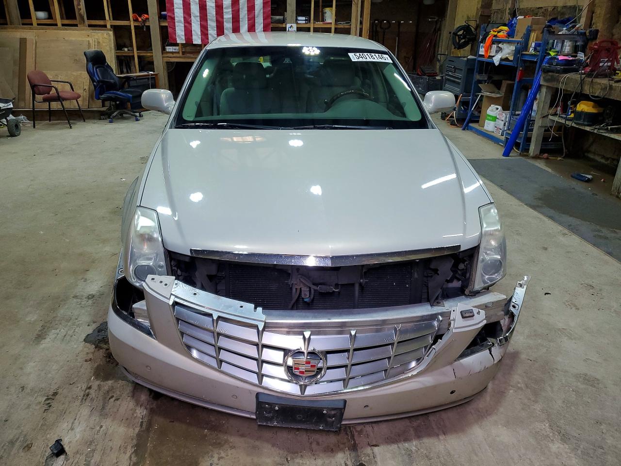 2008 CADILLAC DTS photo 9