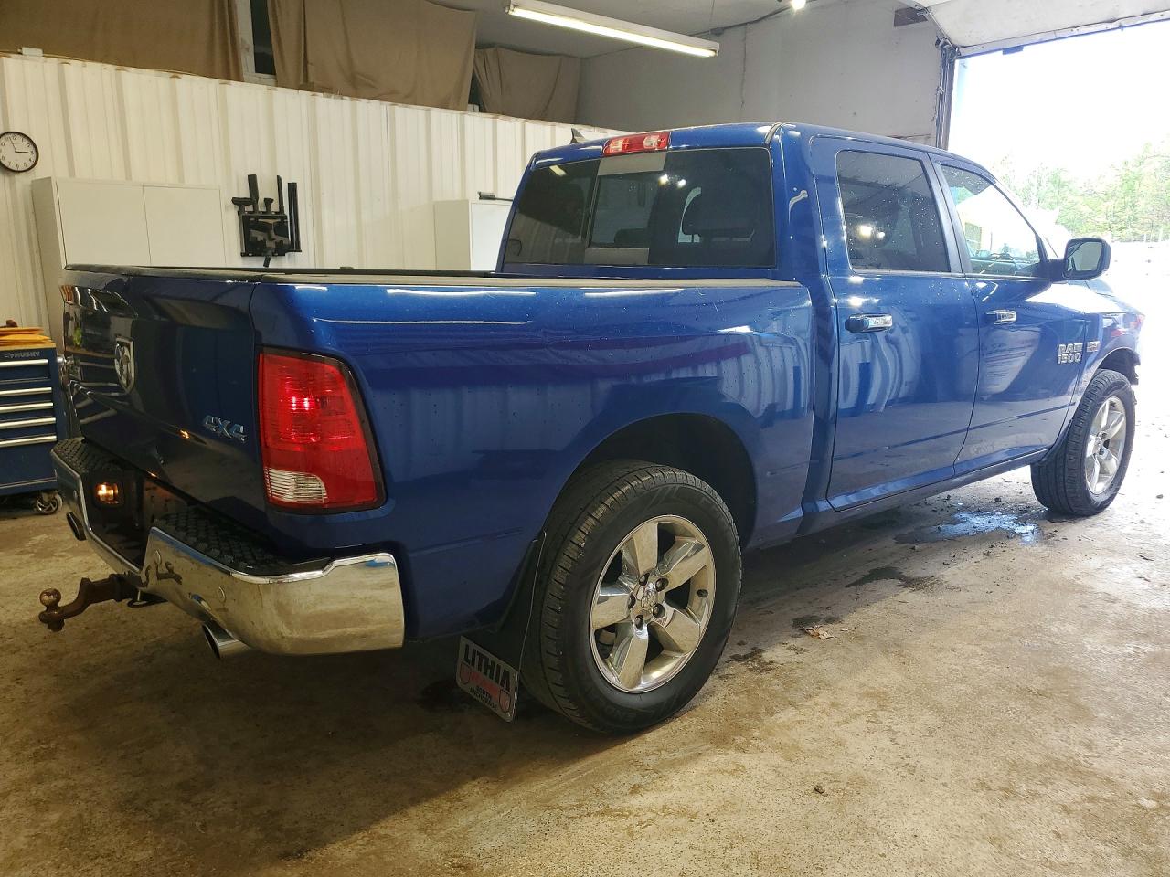 2016 RAM 1500 photo 5