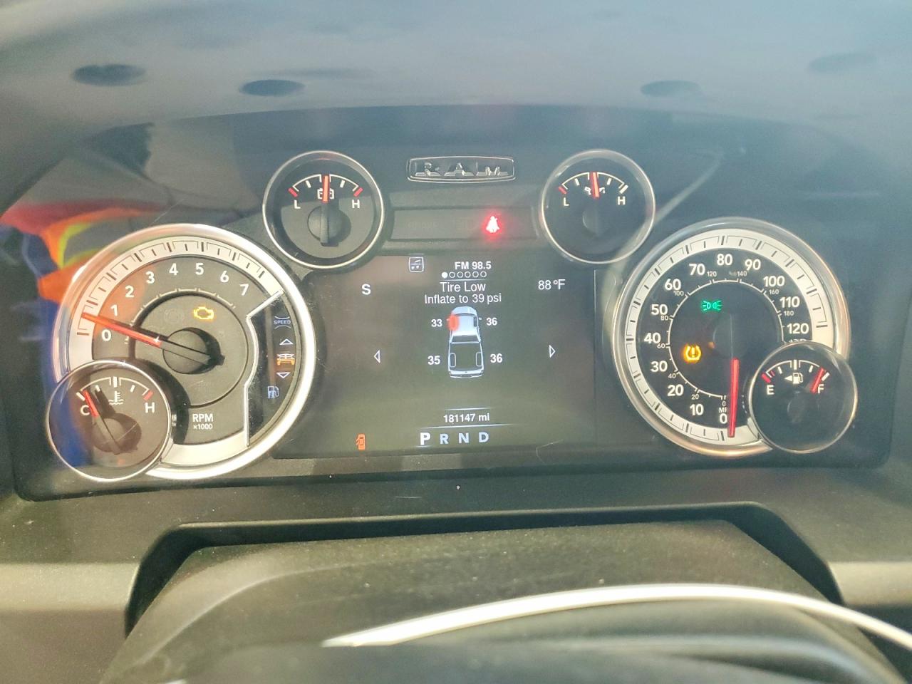 2016 RAM 1500 photo 17