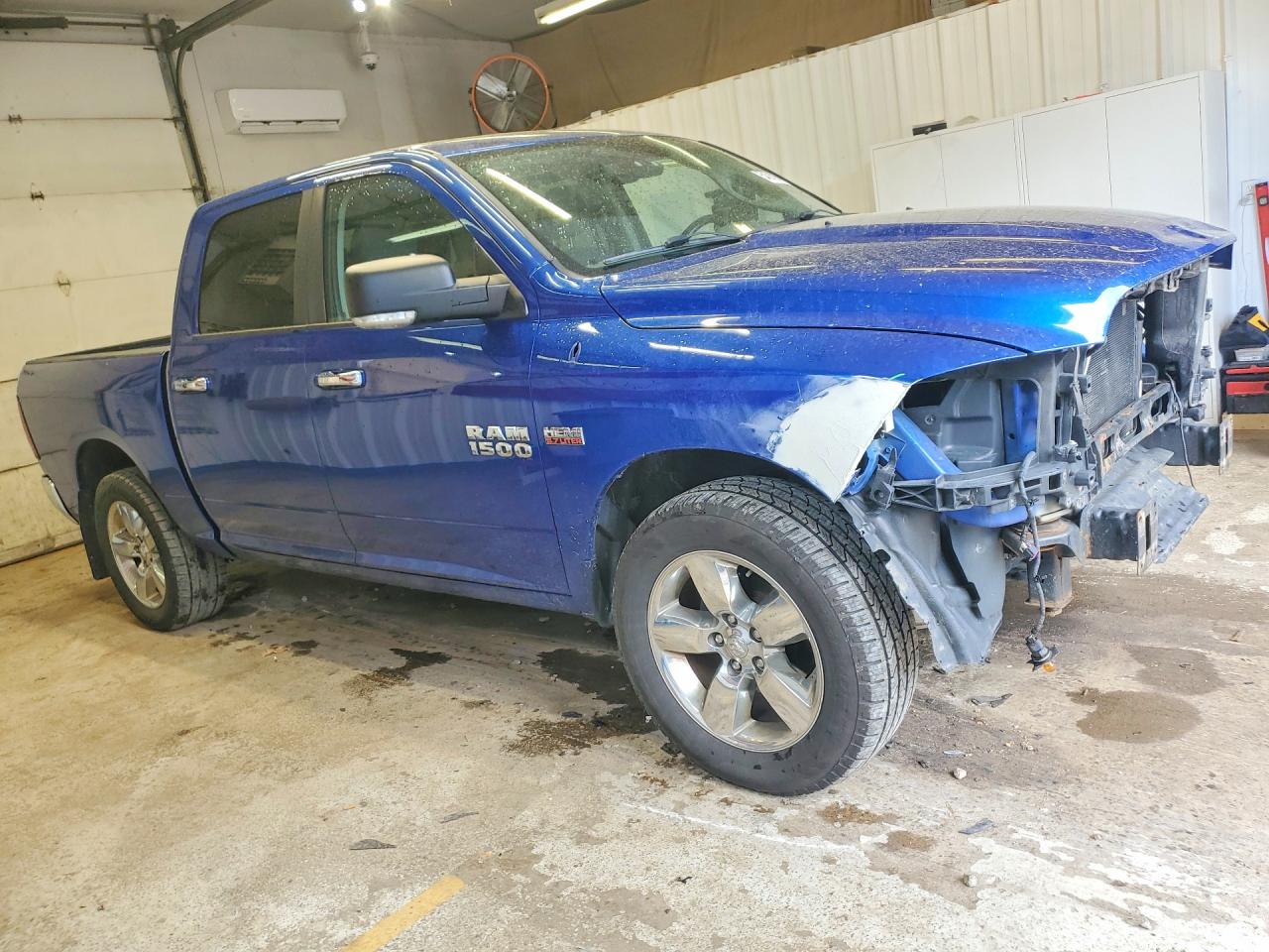 2016 RAM 1500 photo 7