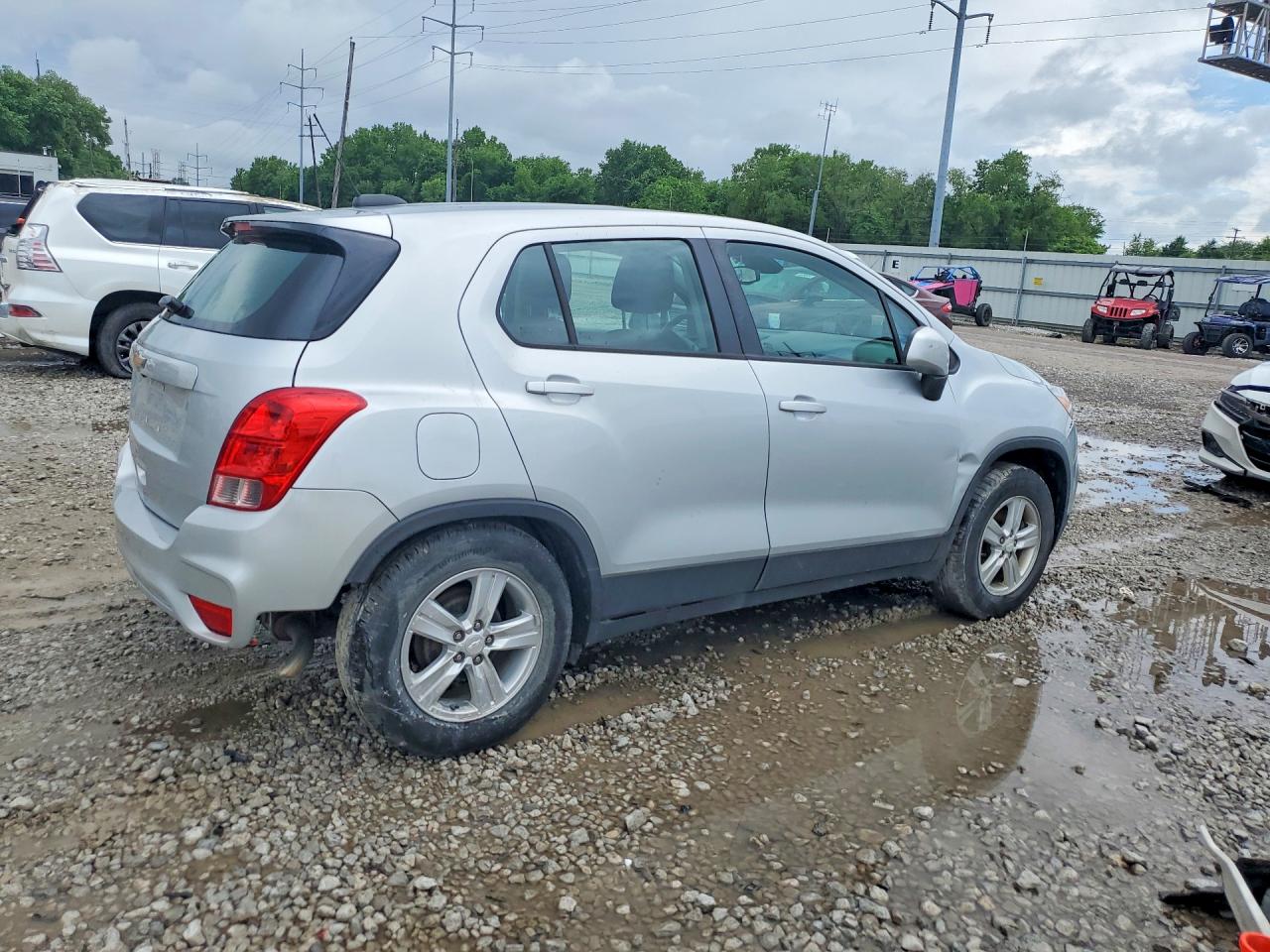 2020 CHEVROLET TRAX LS photo 5