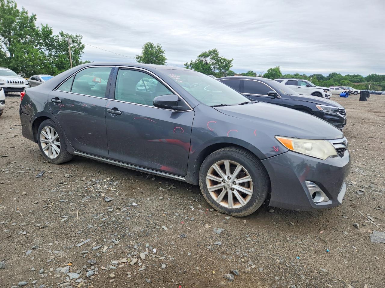 2012 TOYOTA CAMRY XLE photo 7