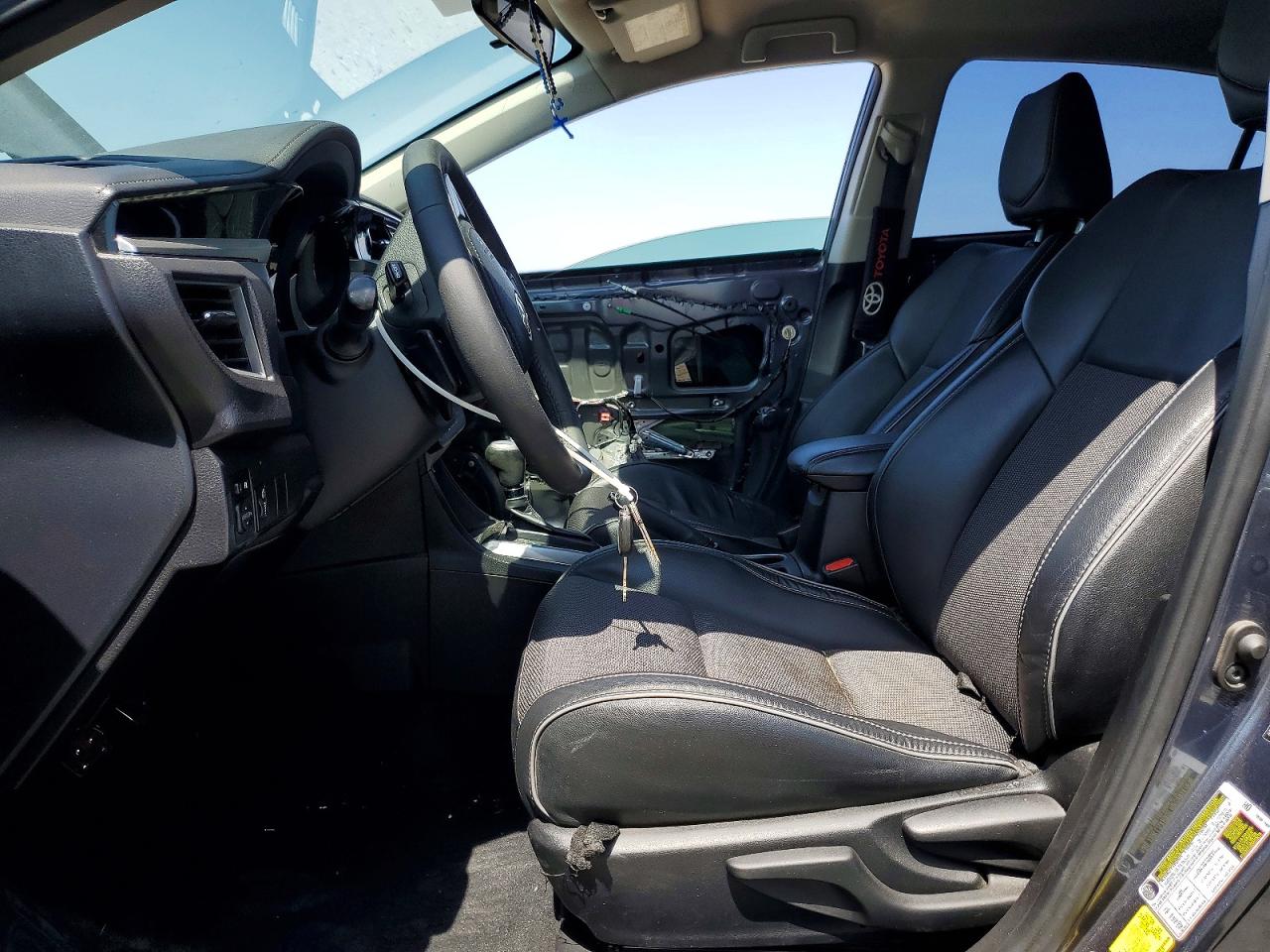 2016 TOYOTA COROLLA S PLUS photo 7