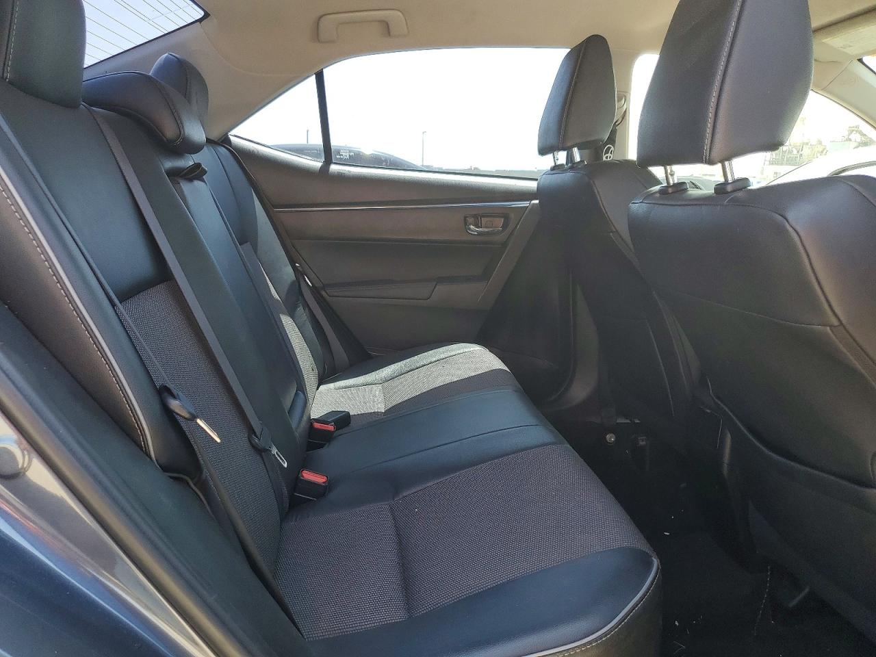 2016 TOYOTA COROLLA S PLUS photo 10