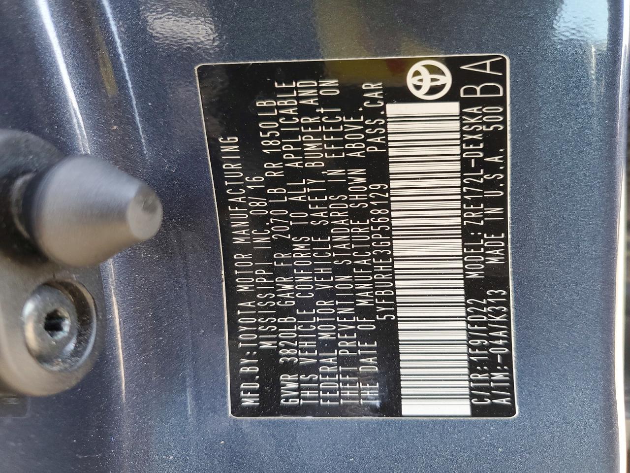 2016 TOYOTA COROLLA S PLUS photo 13