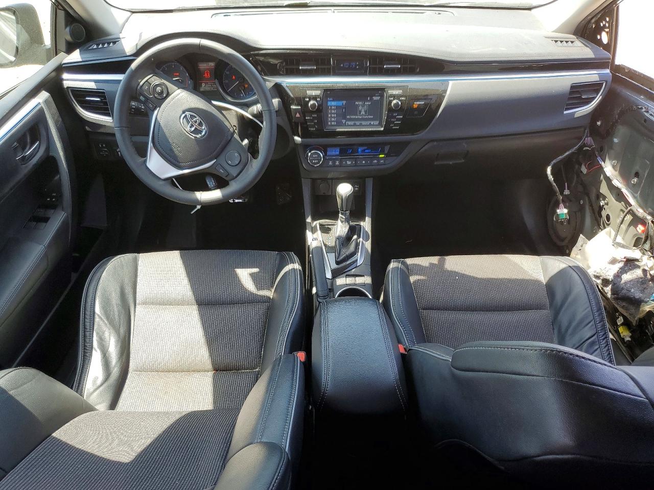 2016 TOYOTA COROLLA S PLUS photo 8