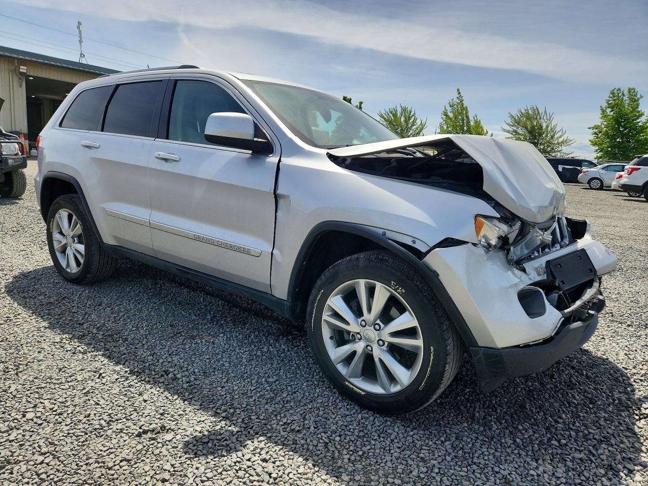 2012 JEEP GRAND CHEROKEE LAREDO photo 10