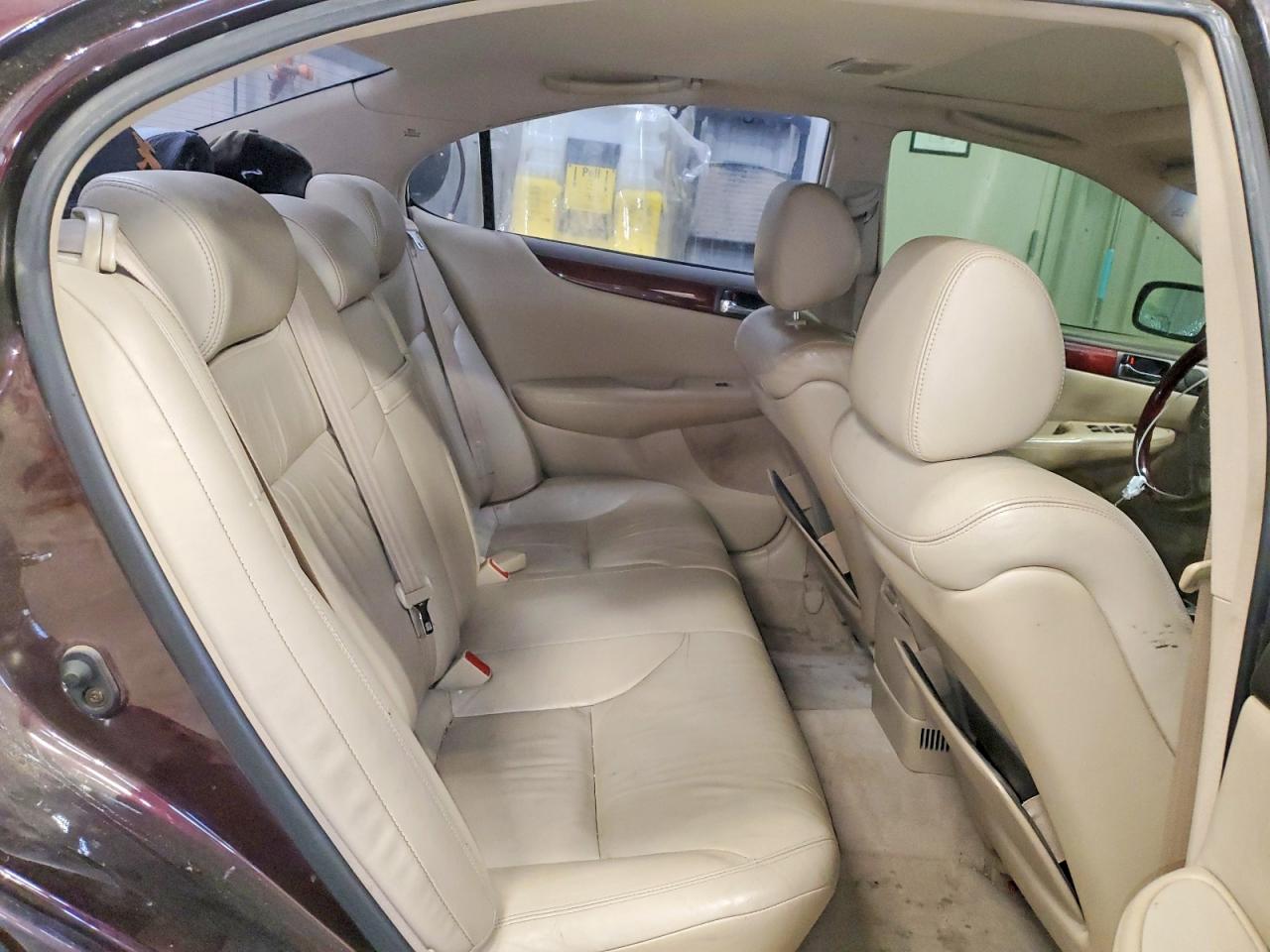 2003 LEXUS ES 300 photo 10