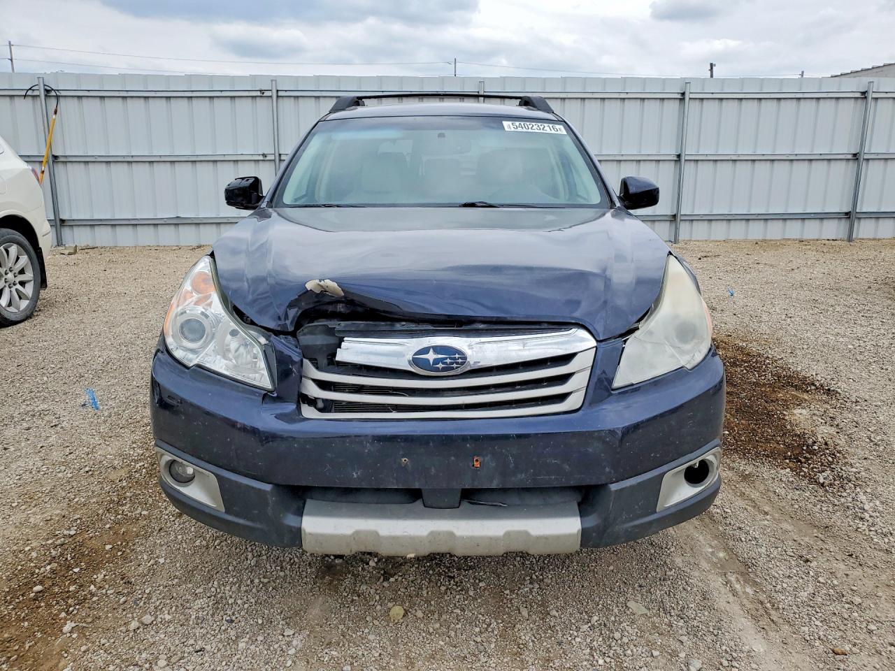 2012 SUBARU OUTBACK photo 13