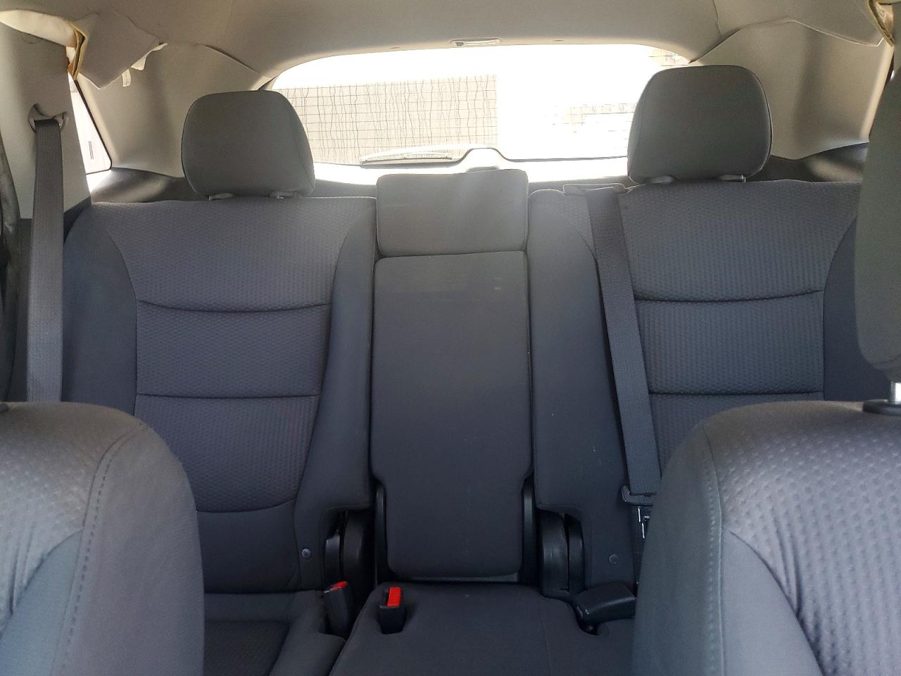 2013 KIA SORENTO LX photo 10