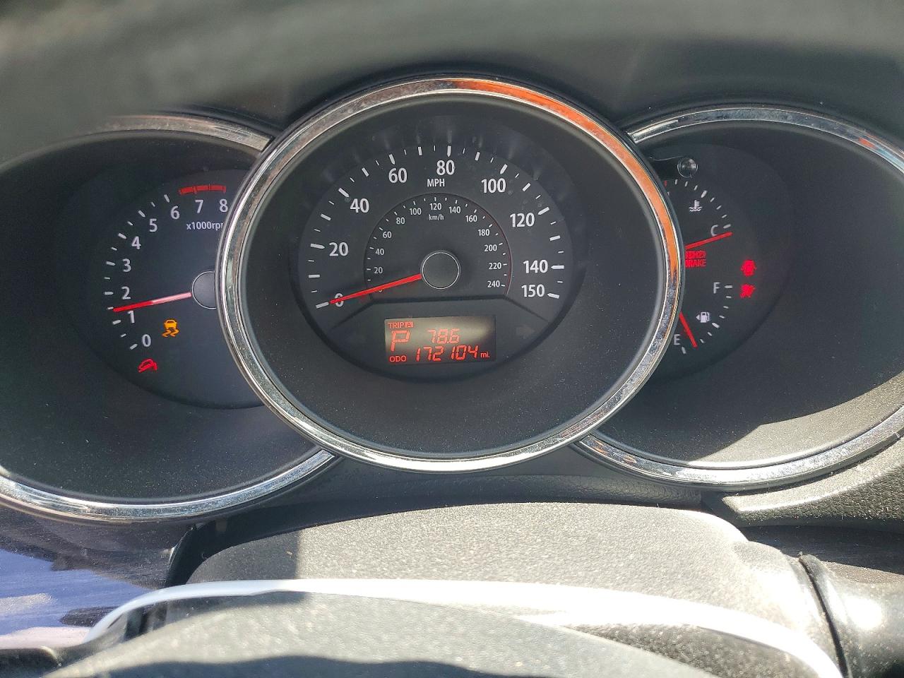 2013 KIA SORENTO LX photo 9