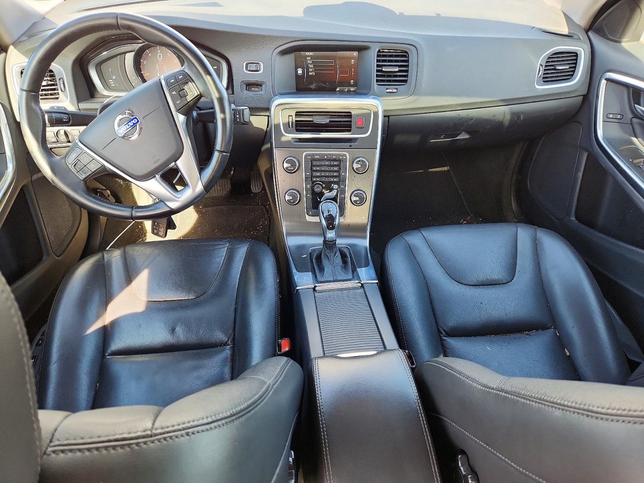 2015 VOLVO S60 PREMIER photo 22