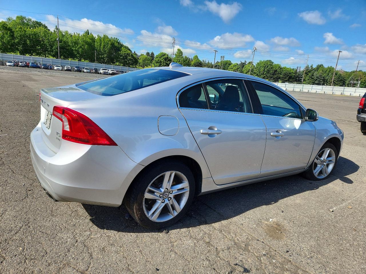 2015 VOLVO S60 PREMIER photo 7